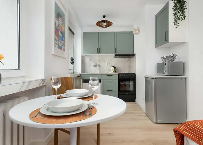 Cosy In Center With Desk For Remote Work By Renters Gdynia